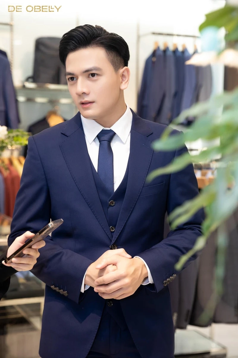 Tiểu sử Lê Xuân Tiền khám phá cuộc đời và sự nghiệp của nam người mẫu này