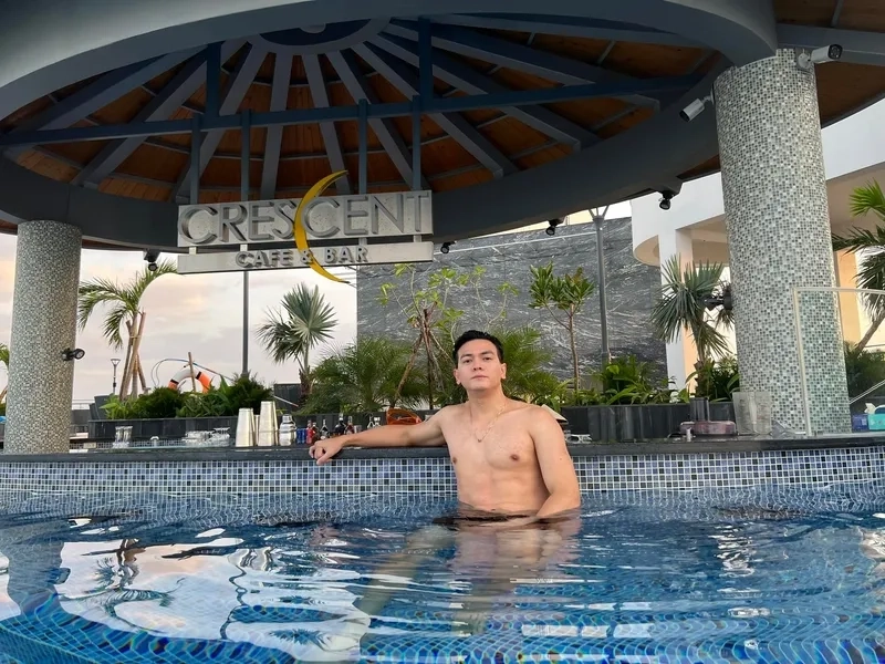 Lê Xuân Tiền Instagram là nơi chia sẻ những khoảnh khắc đời thường đáng yêu
