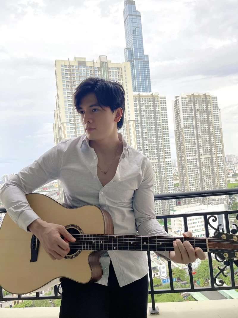 Đỗ Mạnh Cường và Lê Xuân Tiền là hai tên tuổi hàng đầu trong làng thời trang