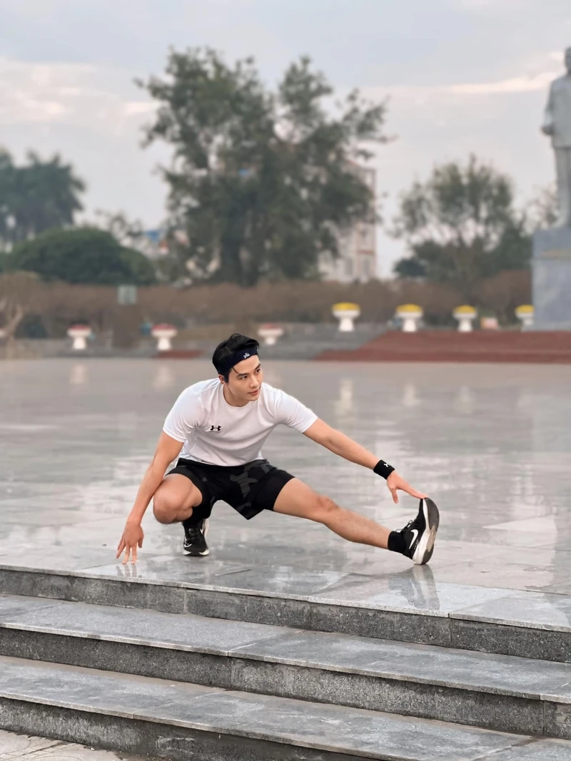 Đạt Kyo Mister Supranational chinh phục và giành vương miện