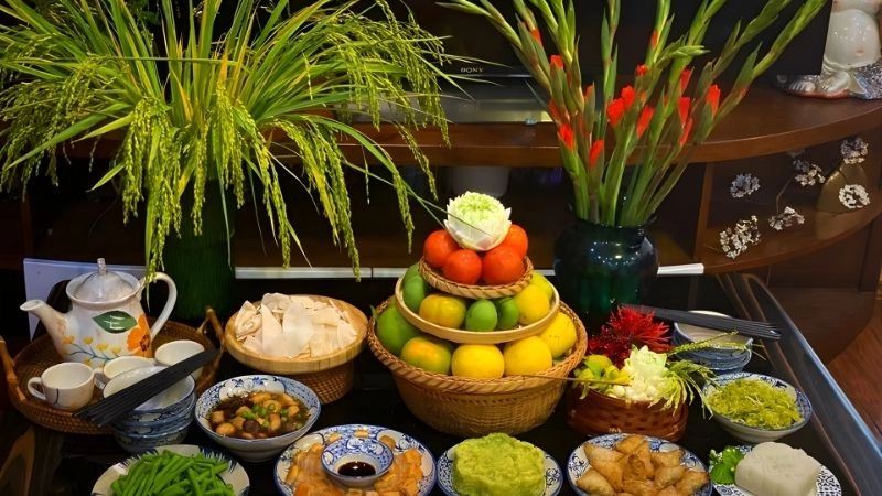 Cách bày trí mâm cỗ mặn mùng 1 đậm chất truyền thống